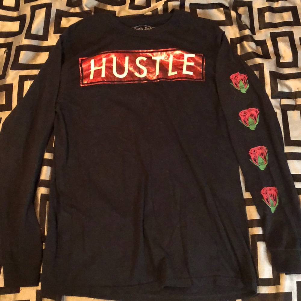 Black long sleeve t-shirt